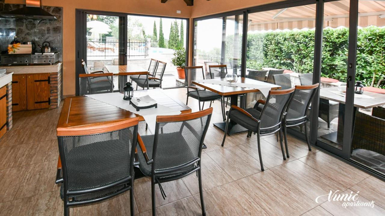 Apartments Vunic Mošćenička Draga エクステリア 写真